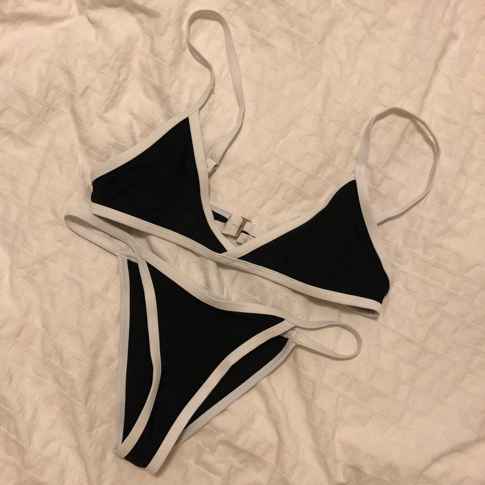 Black/White Bikini